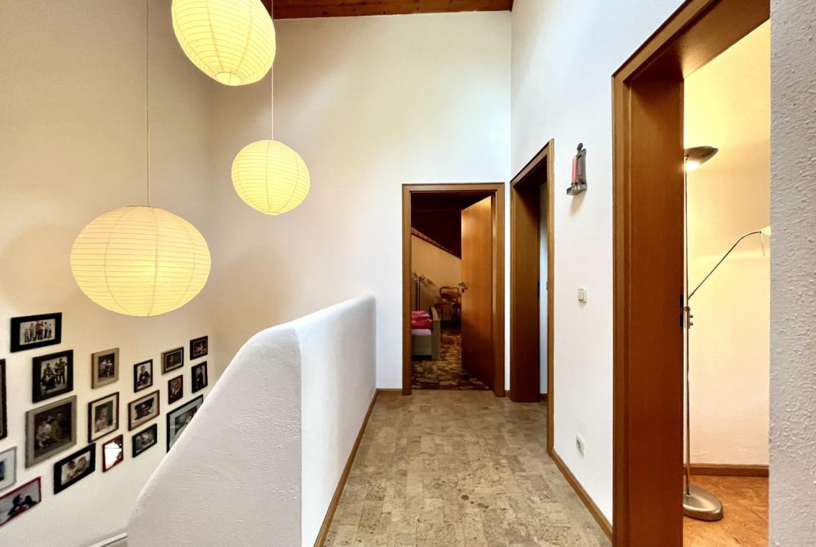 Doppelhaushälfte in Eichenau Innen