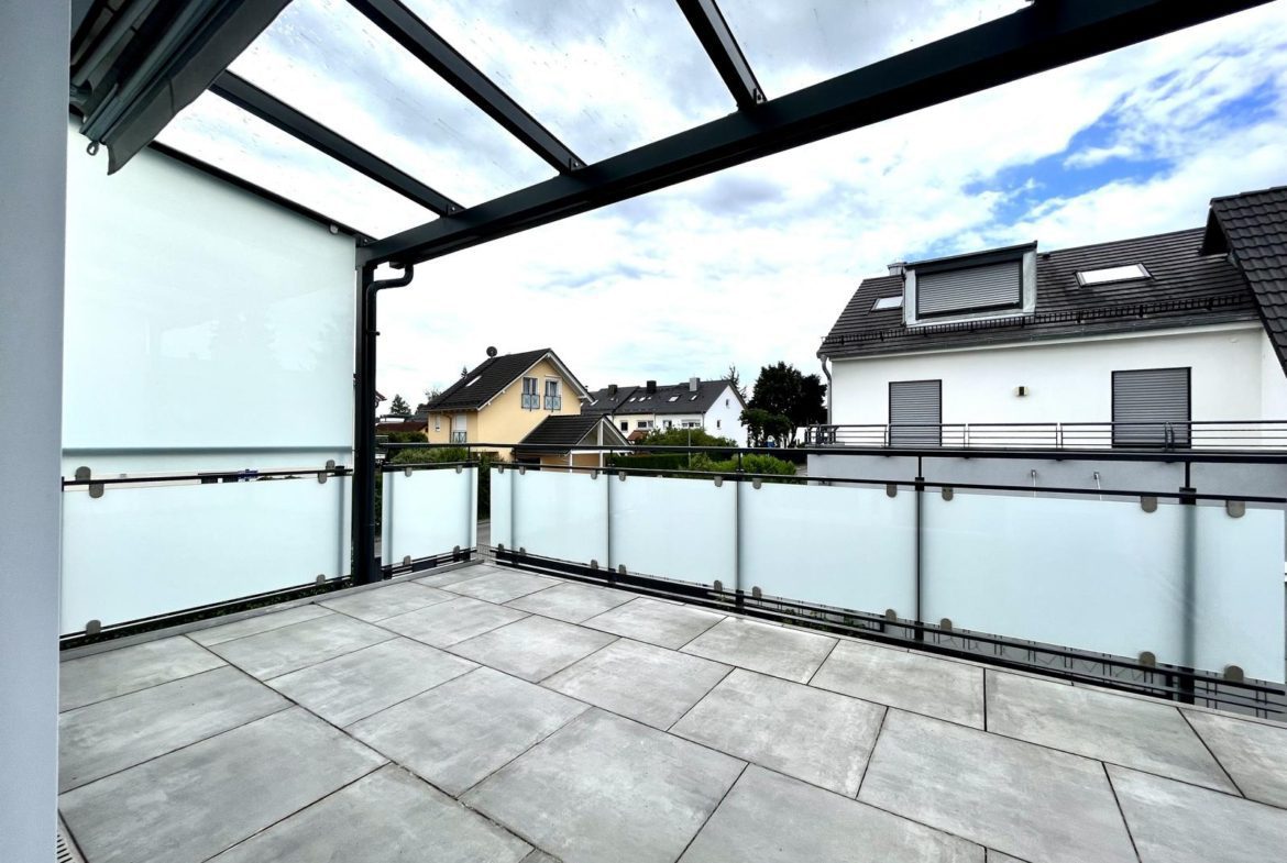Innensicht Wohnung in Germering Terrasse