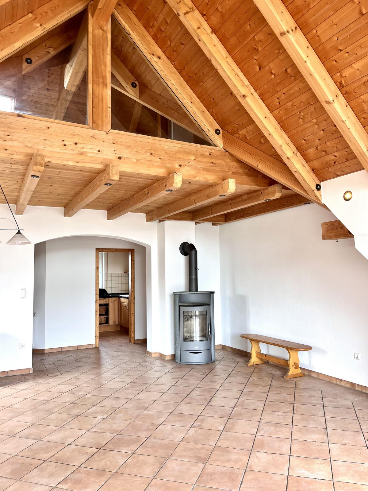 Zweifamilienhaus in Geltendorf DG Wohnung2