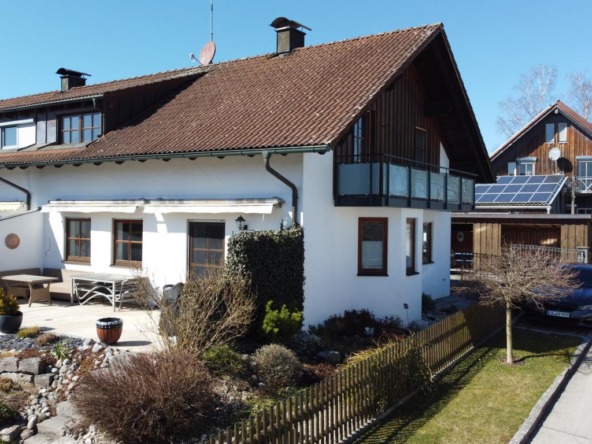 Geltendorf_Ansicht_Doppelhaushaelfte