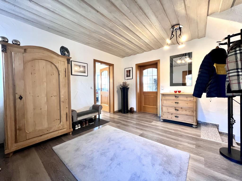 Geltendorf_Eingang_Doppelhaushaelfte