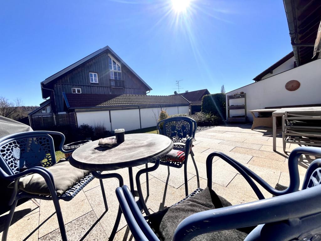 Geltendorf_Doppelhaushaelfte_Terrasse