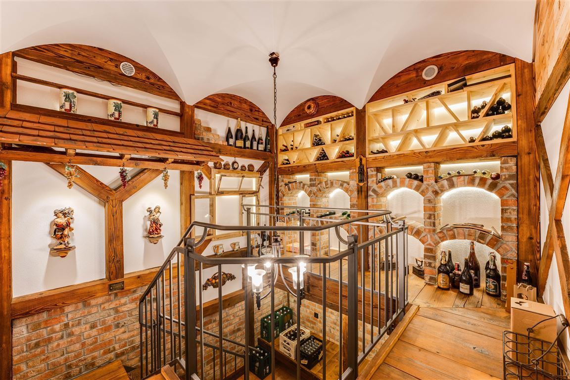 Landhausvilla Weinkeller