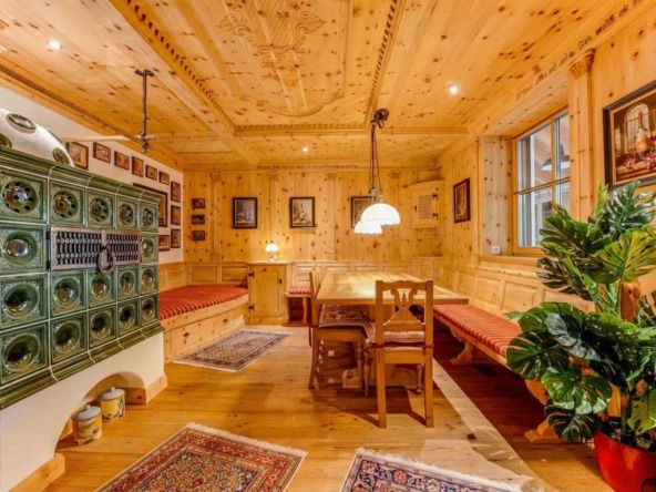 Landhausvilla Zirbenstube